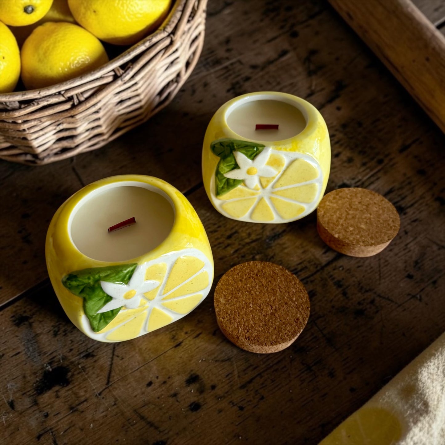 Lemon with cork lid