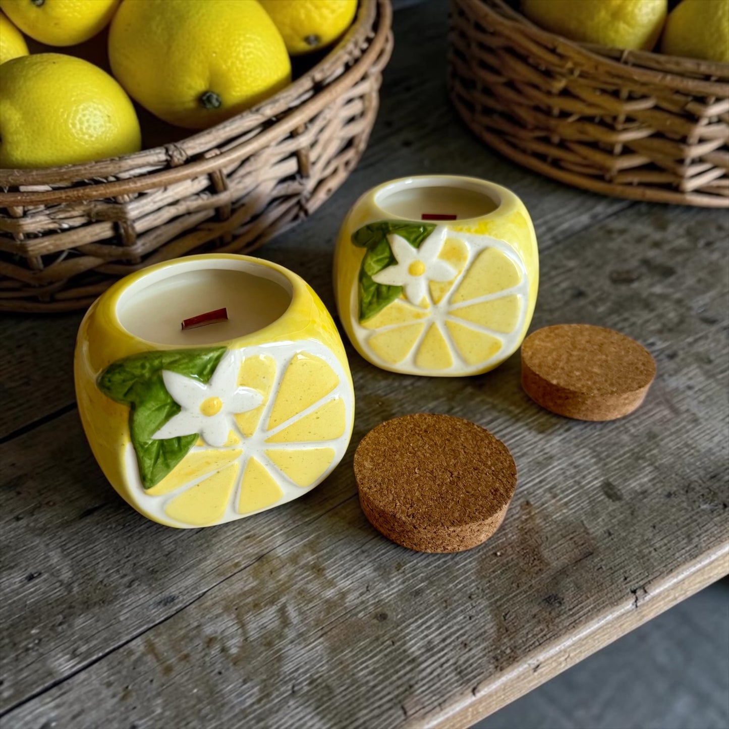 Lemon with cork lid