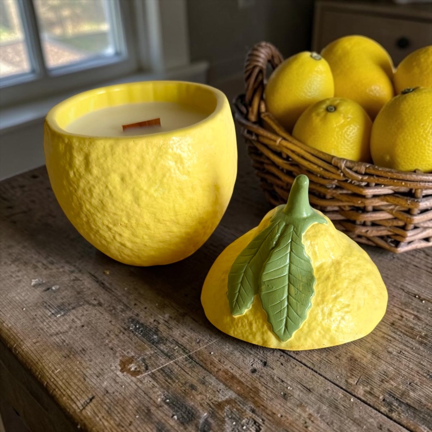 Handmade lemon with lid